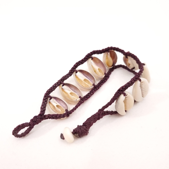 Seashell Bracelet Braided with Burgundy Thread - Picture 1 of 5